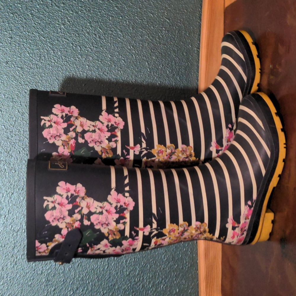 Joules tall flowered/striped boots